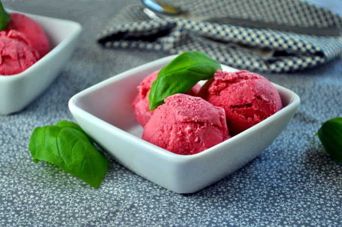 Mascarpone-is med jordbær