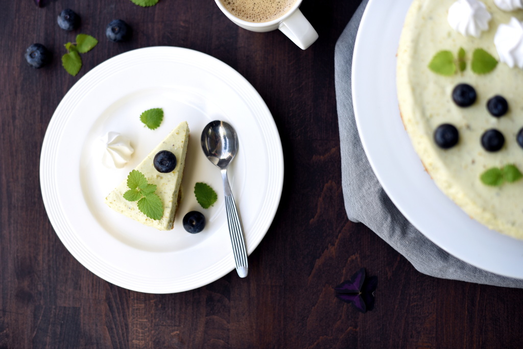 Ostekake med lime, pistasj og avokado