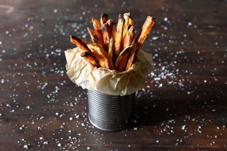 Sprø søtpotetfries i ovnen